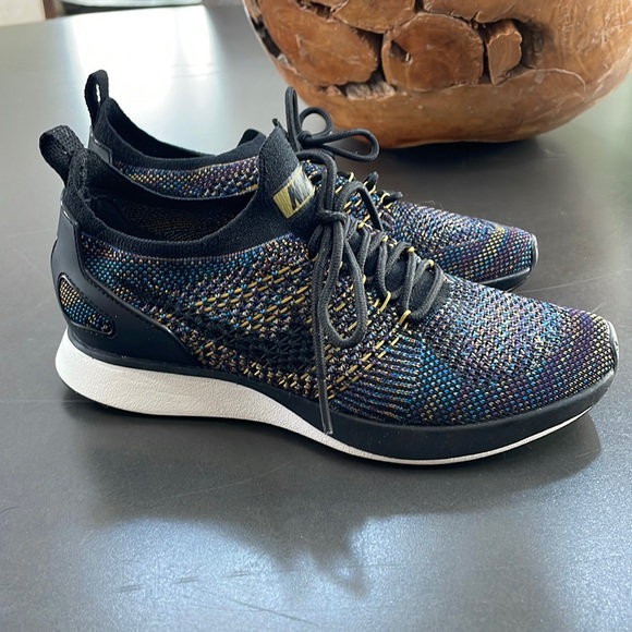 Nike air all day shoe new size 6.5 women mesh style material for comfort . - Picture 1 of 8